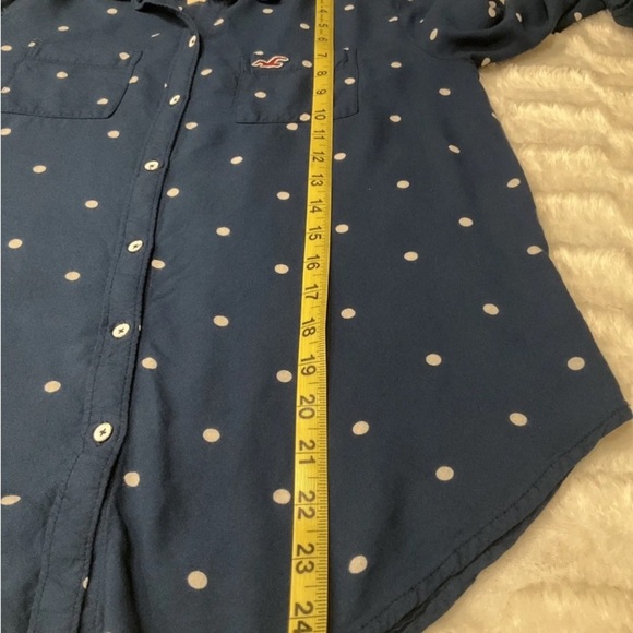 Hollister Women’s Button Down Polka Dot Roll Tab Sleeves Top Size S - Picture 6 of 8